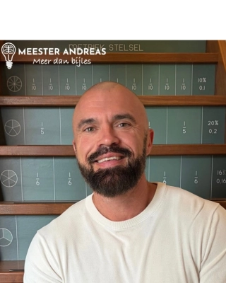 Andreas — directeur en docent bij Meester Andreas